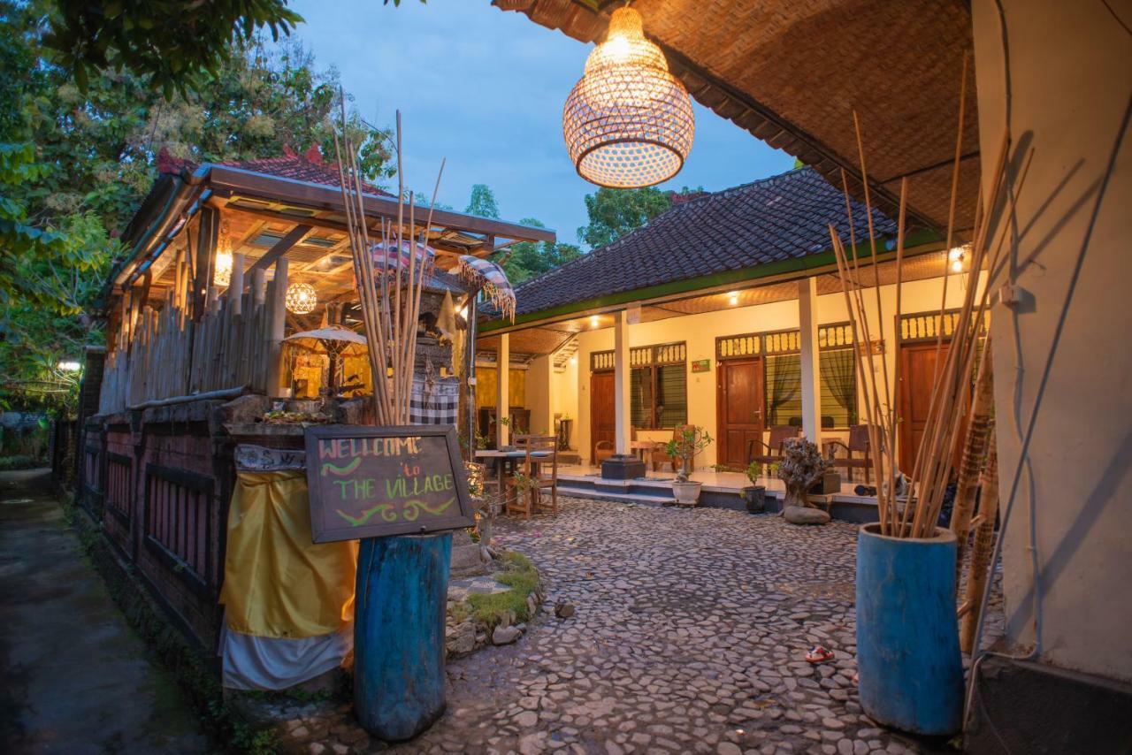 The Village Bed And Breakfast Lovina Buitenkant foto